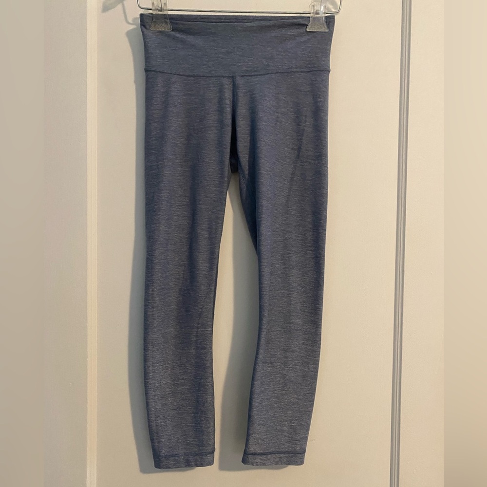 Lululemon Athletica Athletic Athleisure Capri Cotton Leggings Slate Blue Size 2